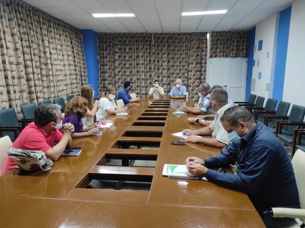 Recibe la UNAH al Sr. Juan Garay, Jefe de cooperación de la Unión Europea en Cuba