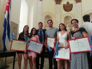 Academia de Ciencias de Cuba reconoce a estudiantes, jóvenes investigadores y tecnólogos por su creación científica en el 2021. Academia de Ciencias de Cuba reconoce a estudiantes, jóvenes investigadores y tecnólogos por su creación científica en el 2021.